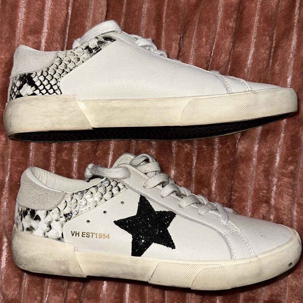 Vintage Havana Sneakers - Picture 5 of 6
